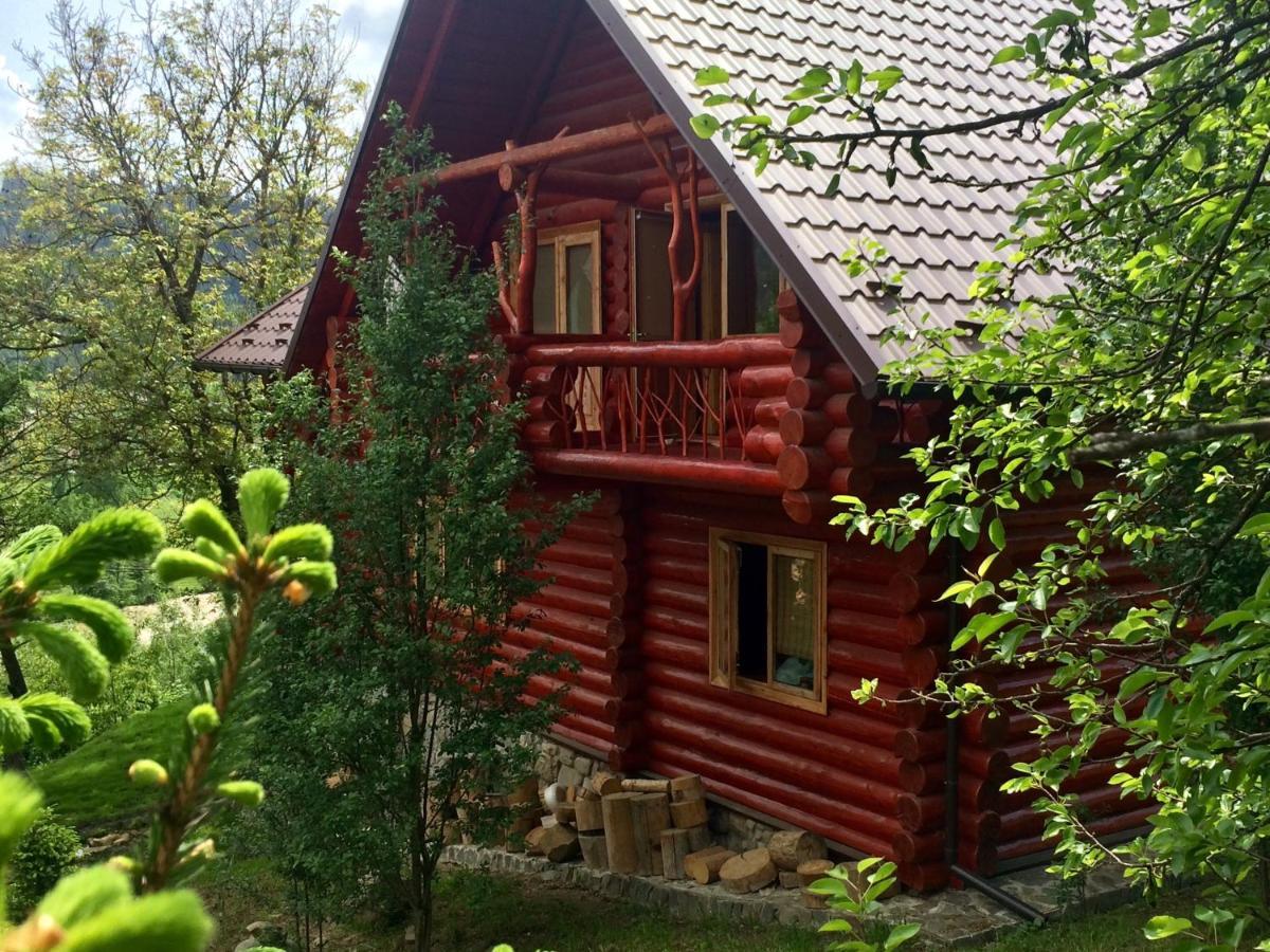 Дерев'Яний Котедж "Казка" Yaremche Dış mekan fotoğraf