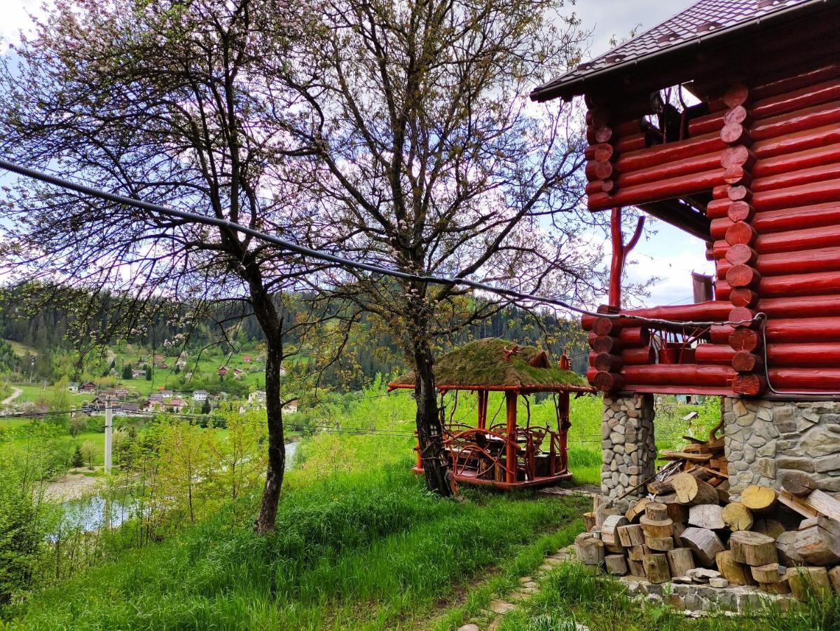 Дерев'Яний Котедж "Казка" Yaremche Dış mekan fotoğraf