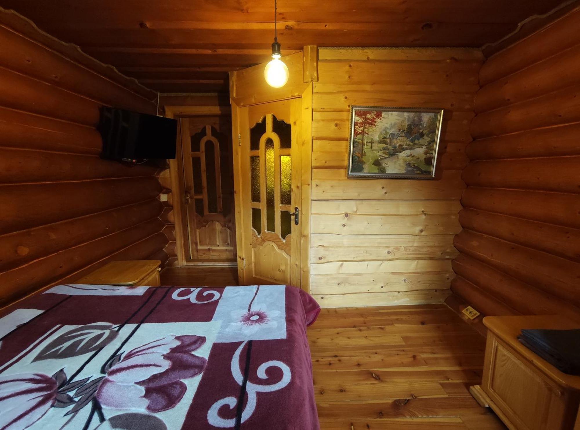 Дерев'Яний Котедж "Казка" Yaremche Dış mekan fotoğraf